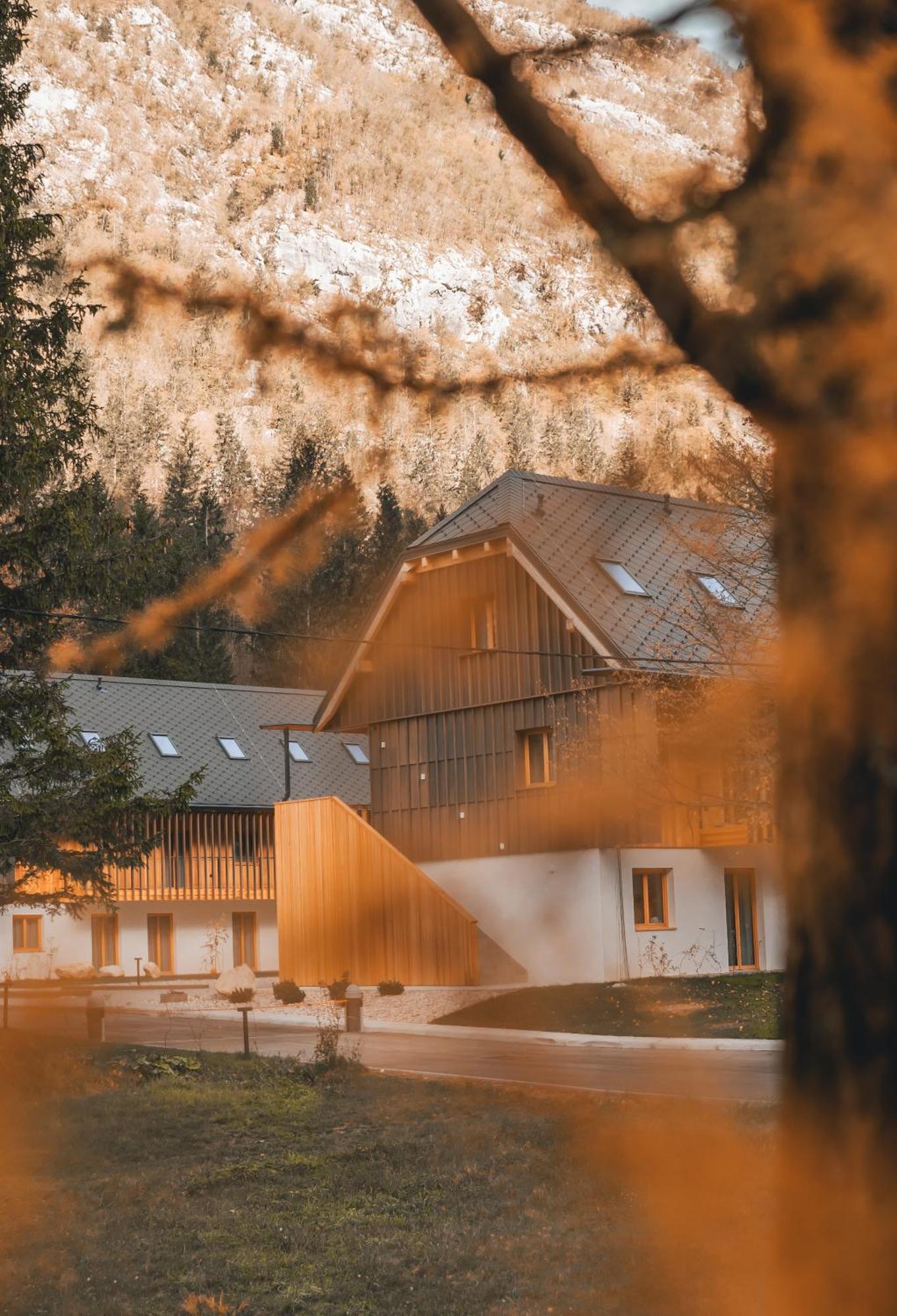 Residence Soca Bagian luar foto